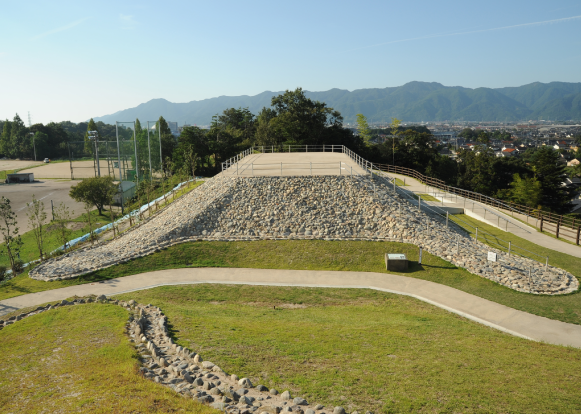 西谷墳墓群史跡公園